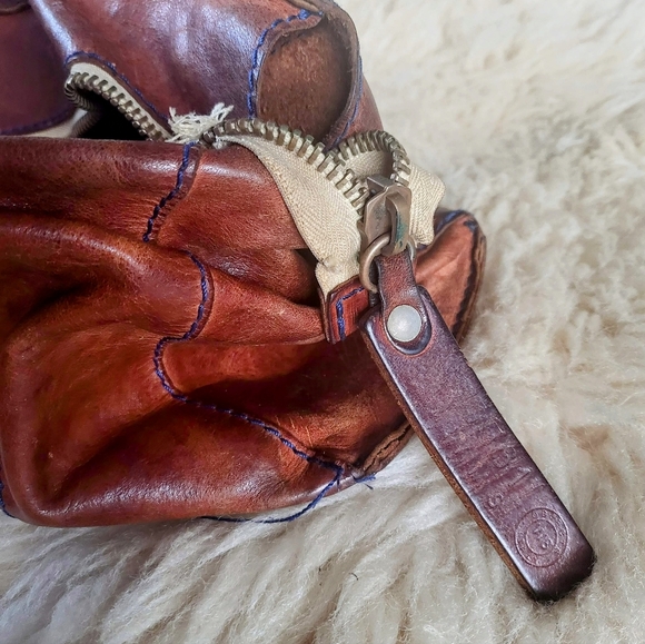 Vintage Genuine Italian Leather Tote - Picture 7 of 10